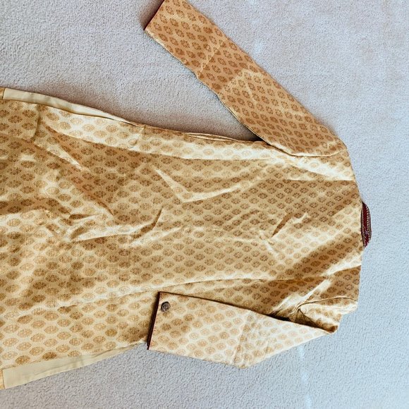 Men's Sherwani - Indian Wedding Suit - Kurta Pajama for Grom - Picture 5 of 11